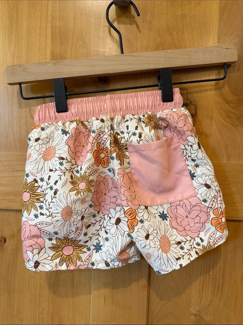 CADEN LANE | 2T Floral Drawstring Shorts in Pink, Orange & Cream
